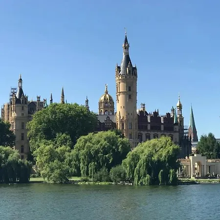 Mit Garten Zentral Schwerin (Mecklenburg-Vorpommern)
