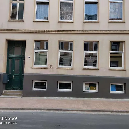 Lägenhet Mit Garten Zentral